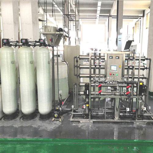 高效水处理方案 从化学药剂乳液稀释到工业超纯水制备——辉月EDI高纯水机在工业设备中的应用